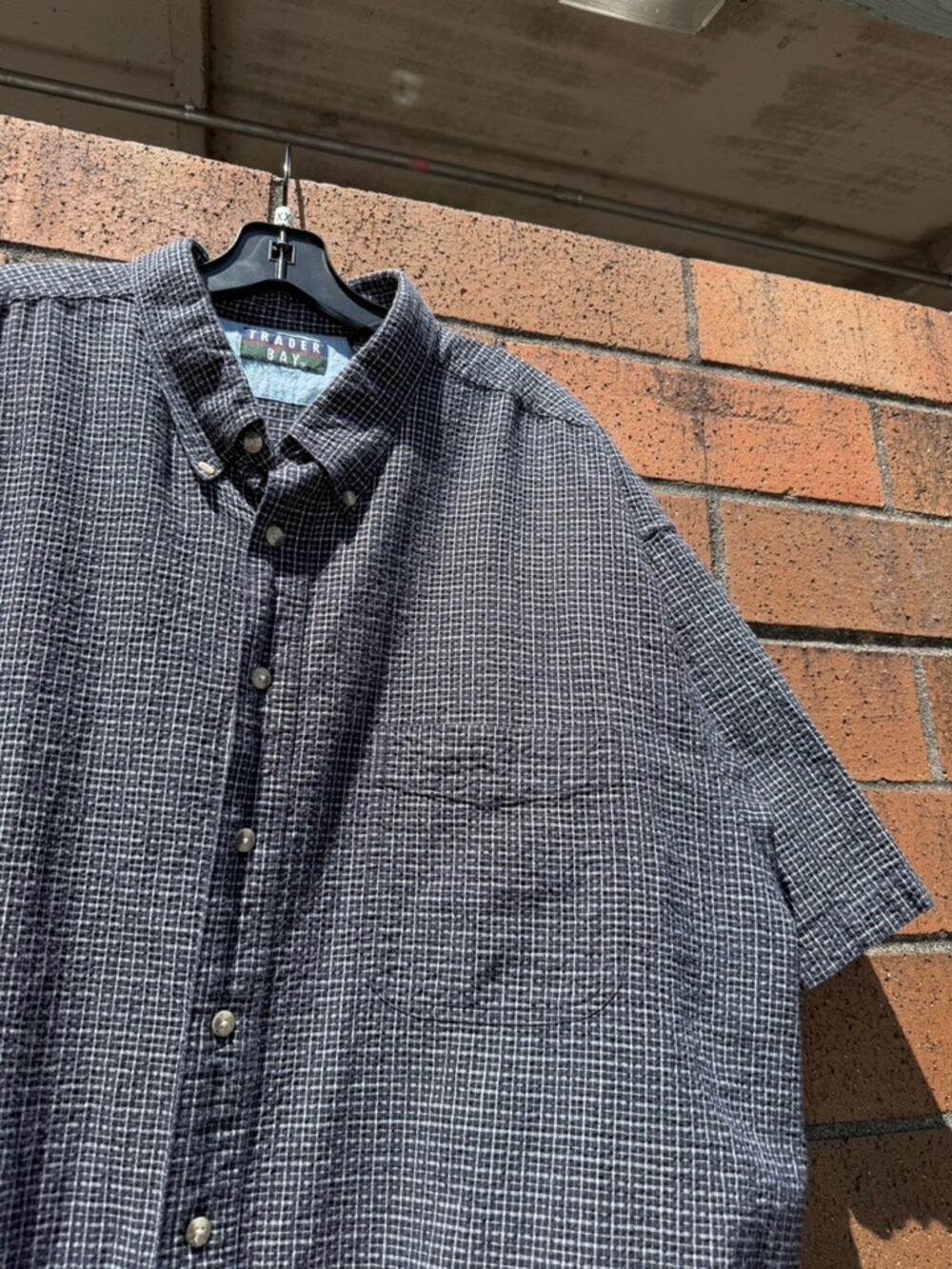 90s Trader Bay Vintage Short Sleeve Navy Blue Plaid Flannel Button Up Shirt Gap